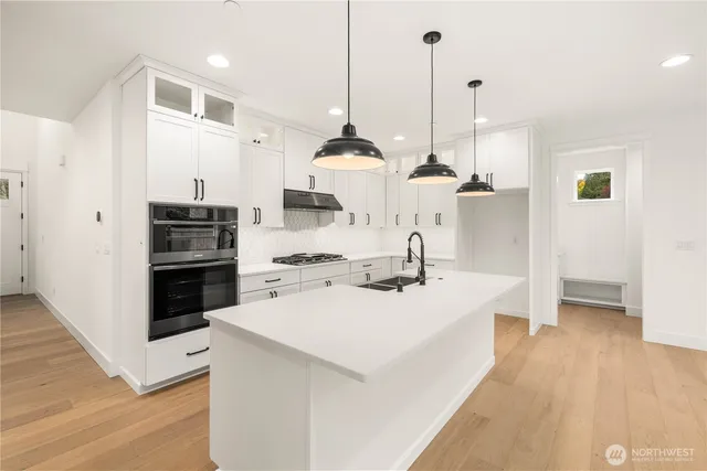 $1,597,500 | 803 211th Place Southeast, Bothell, WA 98021