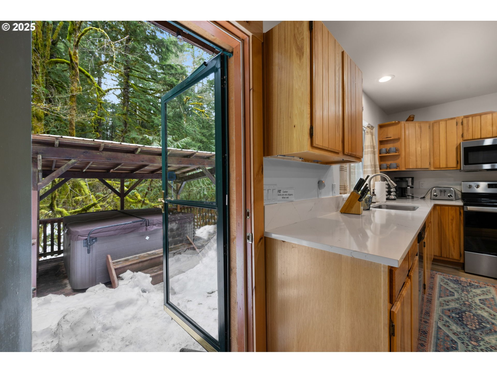 26565 East Henry Creek Road Rhododendron, OR 97049 - Photo 32 of 42 Gallery Image 32