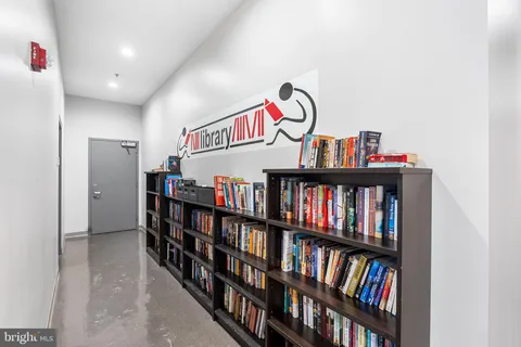 $449,000 | 2101 Market Street, Unit 908, Philadelphia, PA 19103