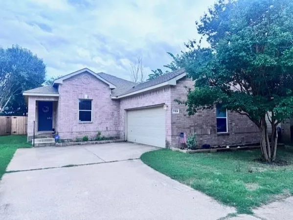 $2,200 | 7109 Bountiful Grove Drive, McKinney, TX 75070