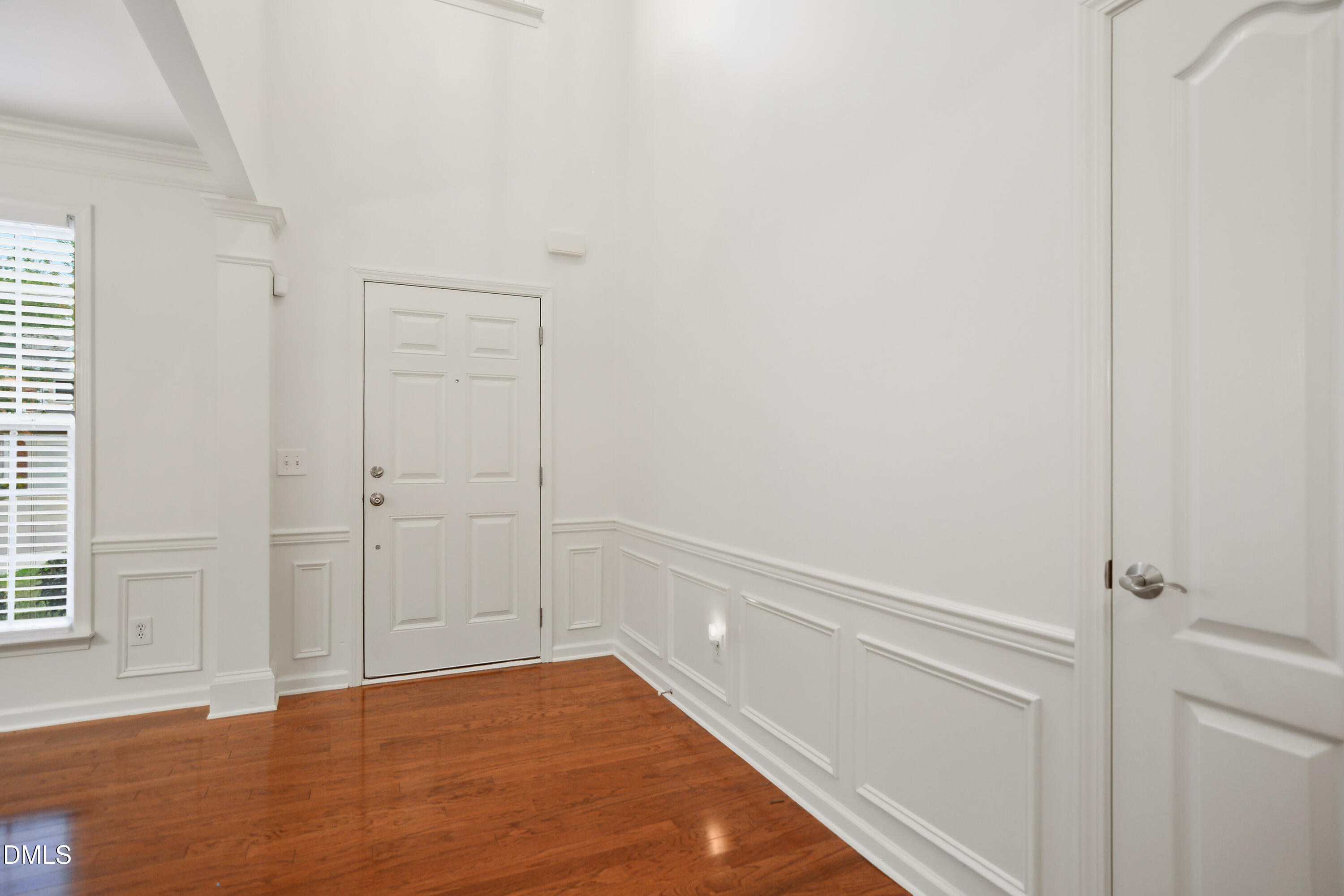 4630 Manassa Pope Lane Raleigh, NC 27612 - Photo 3 of 34 013