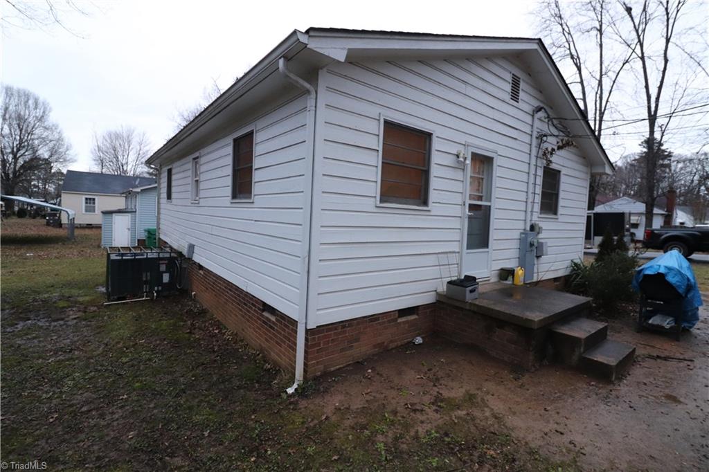 304 Beach Street High Point, NC 27260 - Photo 15 of 16 Gallery Image 15