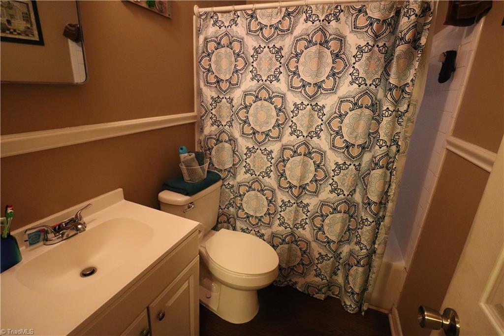 304 Beach Street High Point, NC 27260 - Photo 9 of 16 Gallery Image 9