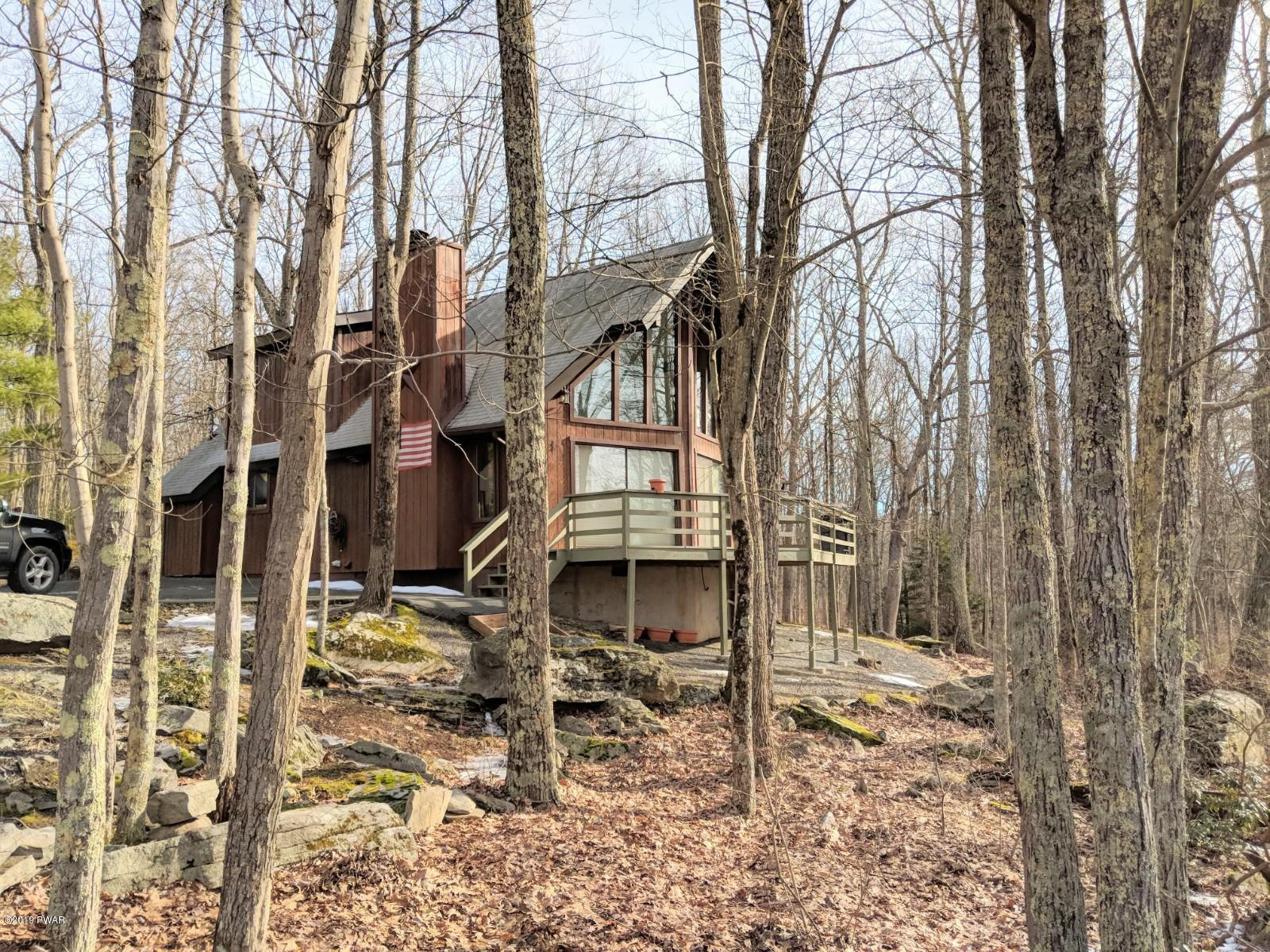 307 Maple Ridge Drive Hawley, PA 18428 - Photo 1 of 36 MAIN VIEW (2)