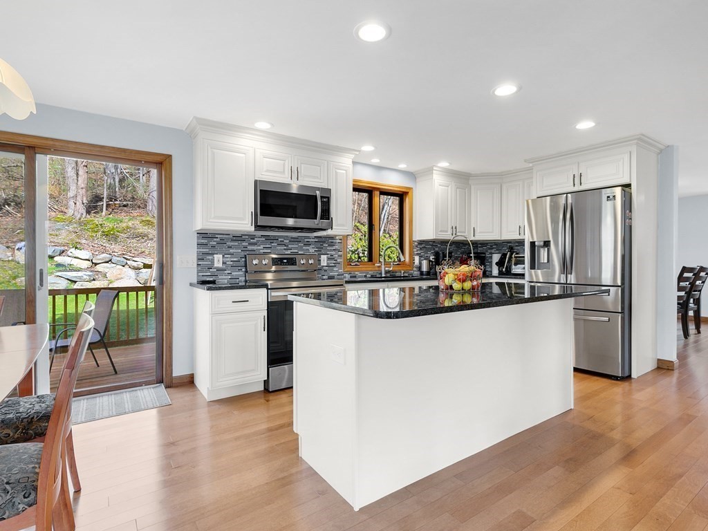 192 Boxford Road Haverhill, MA 01835 - Photo 5 of 26 Gallery Image 5