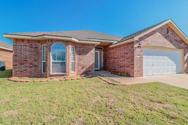 $1,925 | 6808 88th Street, Lubbock, TX 79424