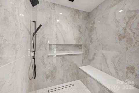 $1,469,000 | 1607 Tippah Park Court, Charlotte, NC 28205