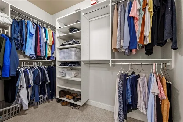 $610,000 | 10511 Mission Road, Unit 305, Leawood, KS 66206