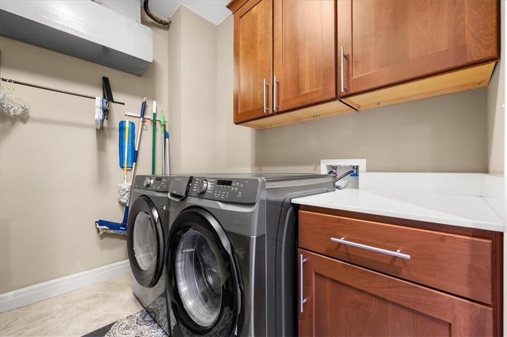 10511 Mission Road, Unit 305 Leawood, KS 66206 - Photo 7 of 40