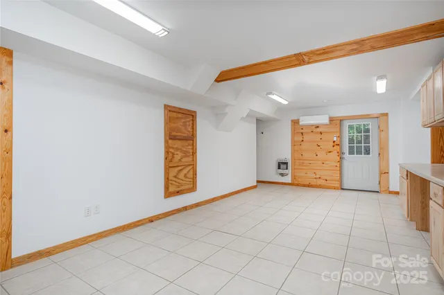 $699,000 | 288 Hard To Find Drive, Brevard, NC 28712