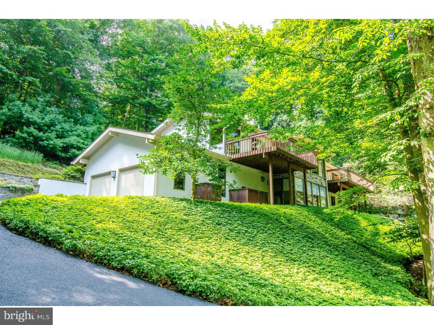 3302 Sawmill Road Newtown Square, PA 19073 - Photo 1 of 25
