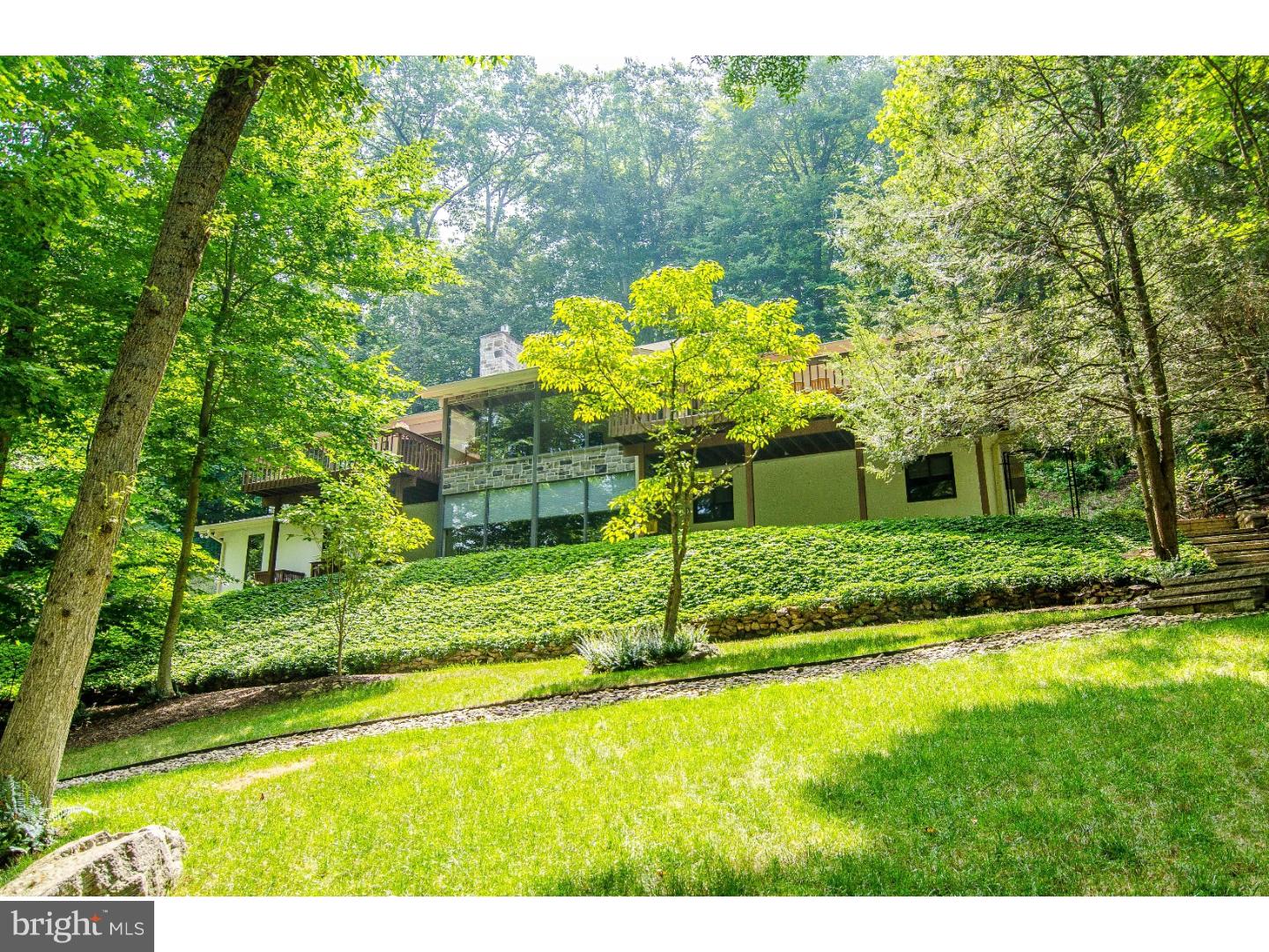 3302 Sawmill Road Newtown Square, PA 19073 - Photo 2 of 25