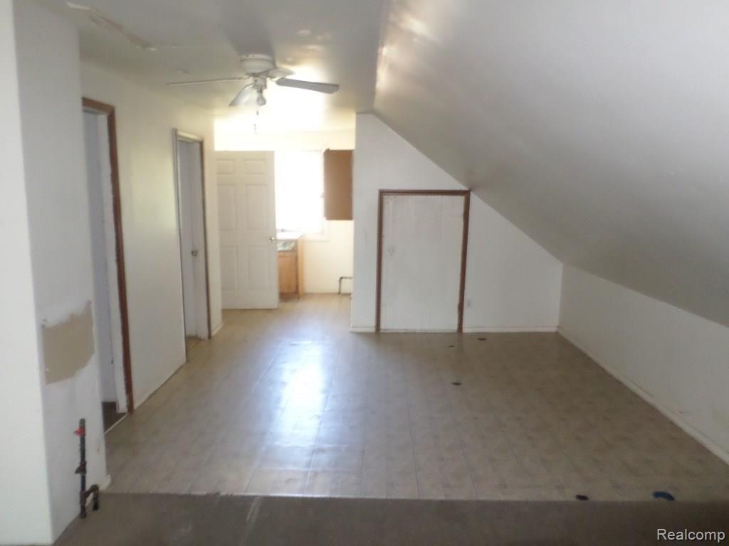 4504 Springwells Street Detroit, MI 48210 - Photo 12 of 17 135.JPG