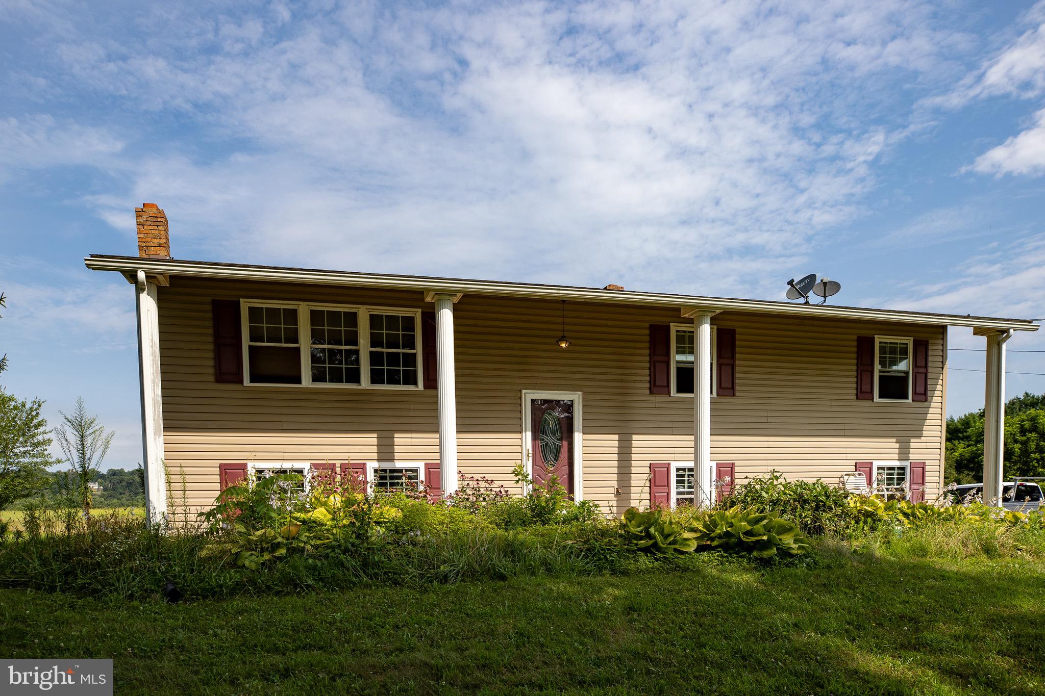 4230 Schoolhouse Road Dover, PA 17315 - Photo 3 of 31 Gallery Image 3