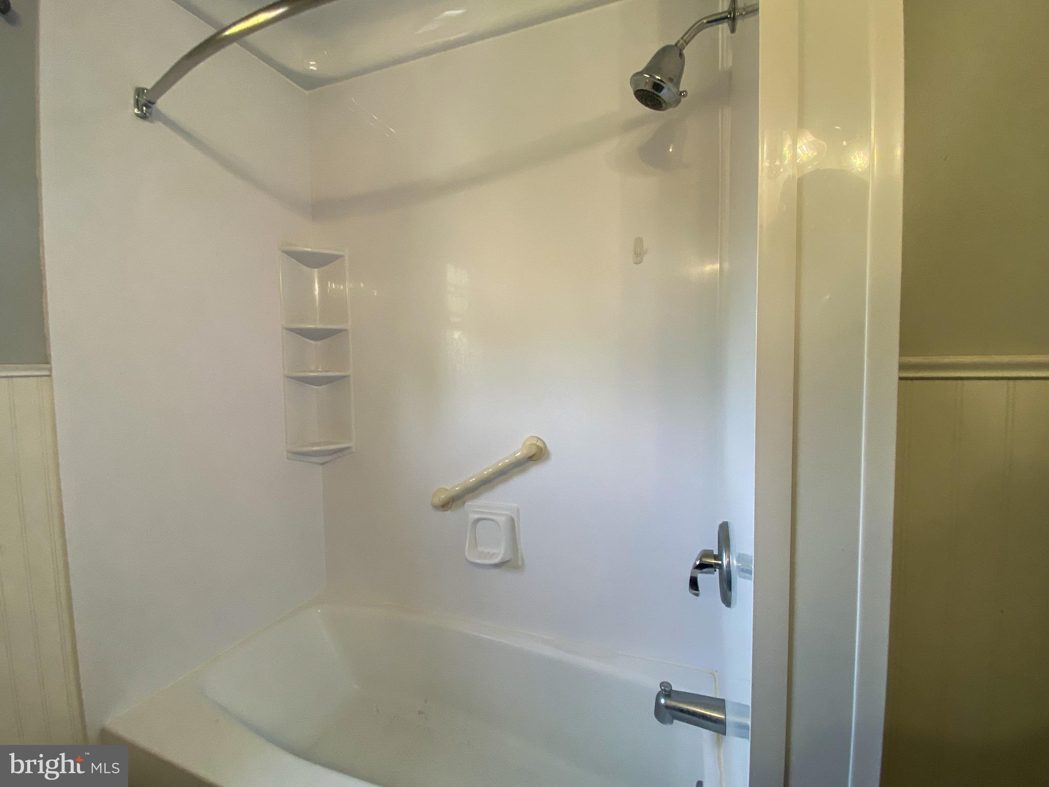 4230 Schoolhouse Road Dover, PA 17315 - Photo 10 of 31 Main bath