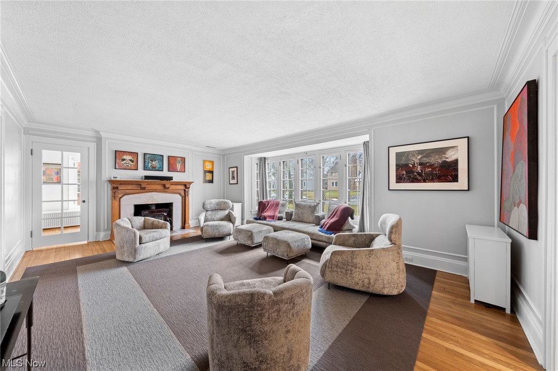 3276 Chadbourne Road Cleveland, OH 44120 - Photo 8 of 38 Gallery Image 8