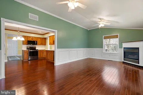 $450,000 | 465 Granger Drive, Bear, DE 19701