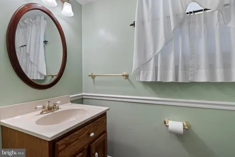 $450,000 | 465 Granger Drive, Bear, DE 19701