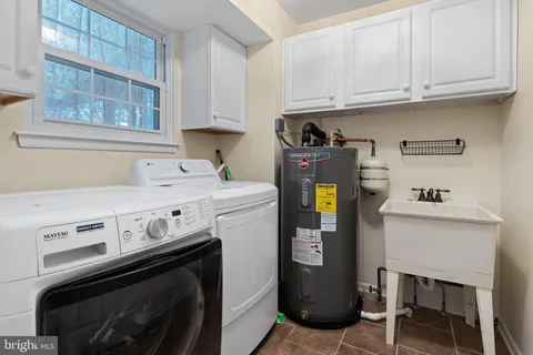 $450,000 | 465 Granger Drive, Bear, DE 19701