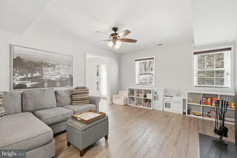 $850,000 | 4828 Bradley Boulevard, Unit 212, Chevy Chase, MD 20815