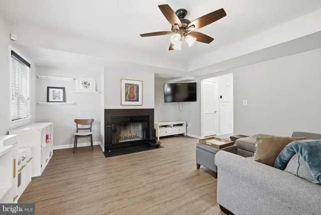 $850,000 | 4828 Bradley Boulevard, Unit 212, Chevy Chase, MD 20815