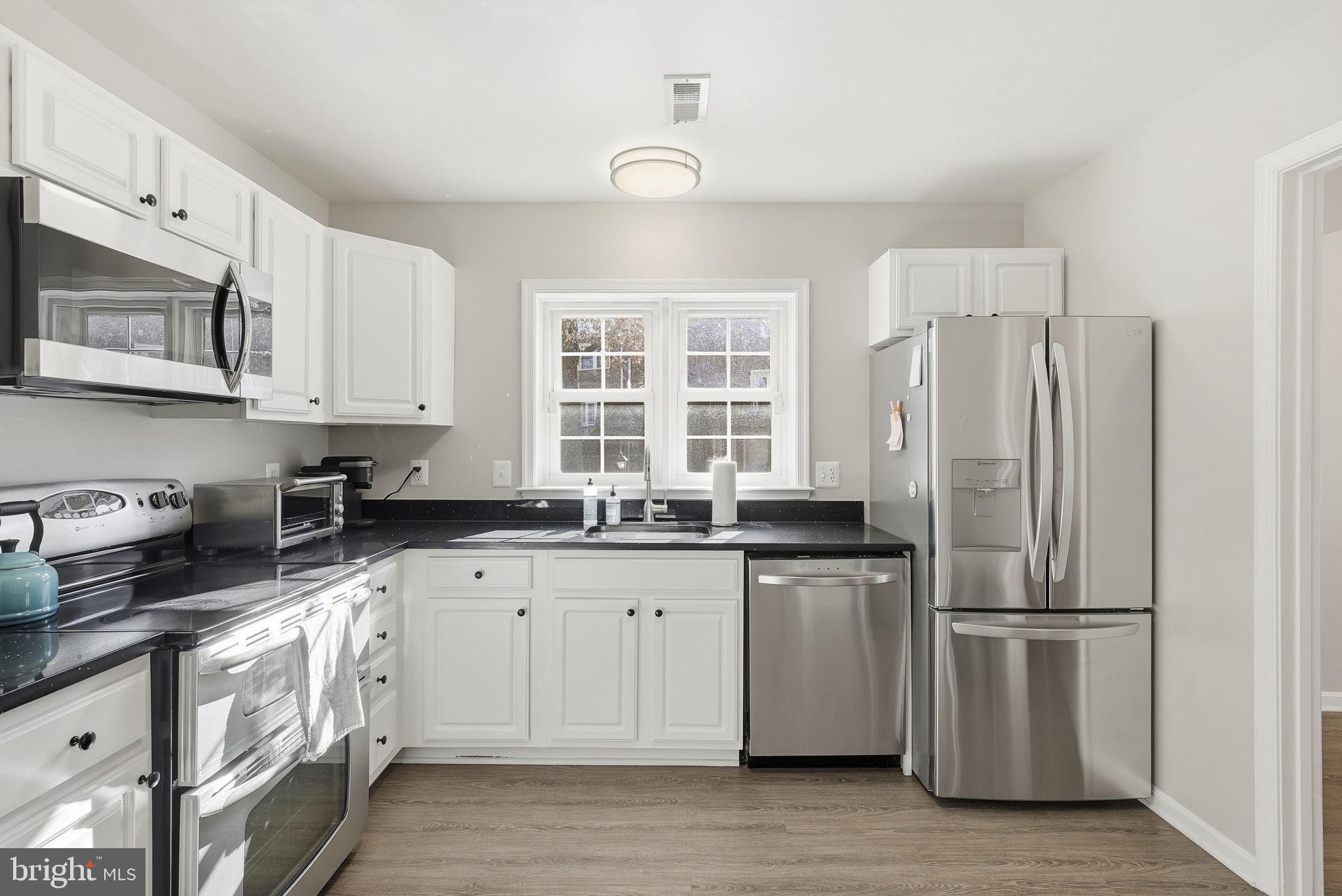 4828 Bradley Boulevard, Unit 212 Chevy Chase, MD 20815 - Photo 6 of 20