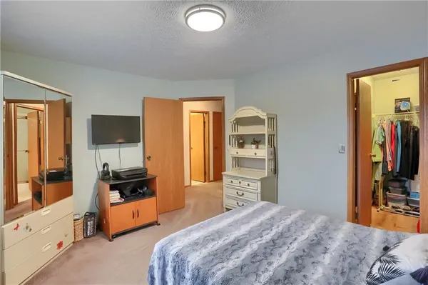 $275,000 | 55 Ashford Drive, Cranberry Township, PA 16066