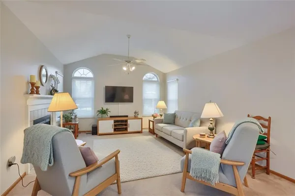 $275,000 | 55 Ashford Drive, Cranberry Township, PA 16066