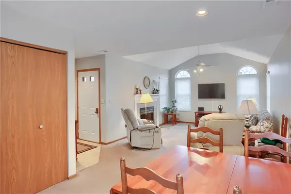 $275,000 | 55 Ashford Drive, Cranberry Township, PA 16066