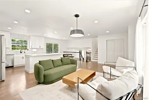 $899,000 | 6847 South Magnolia Court, Centennial, CO 80112