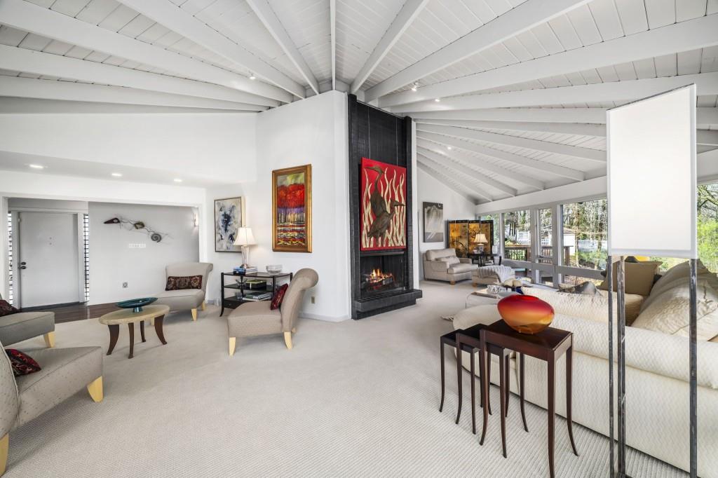 130 Huntcliff Point Northeast Sandy Springs, GA 30350 - Photo 11 of 67