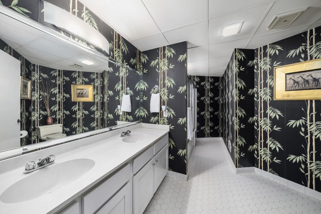 130 Huntcliff Point Northeast Sandy Springs, GA 30350 - Photo 53 of 67