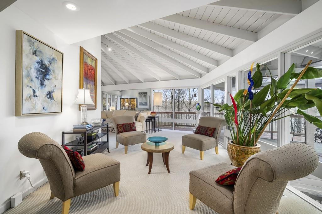 130 Huntcliff Point Northeast Sandy Springs, GA 30350 - Photo 10 of 67