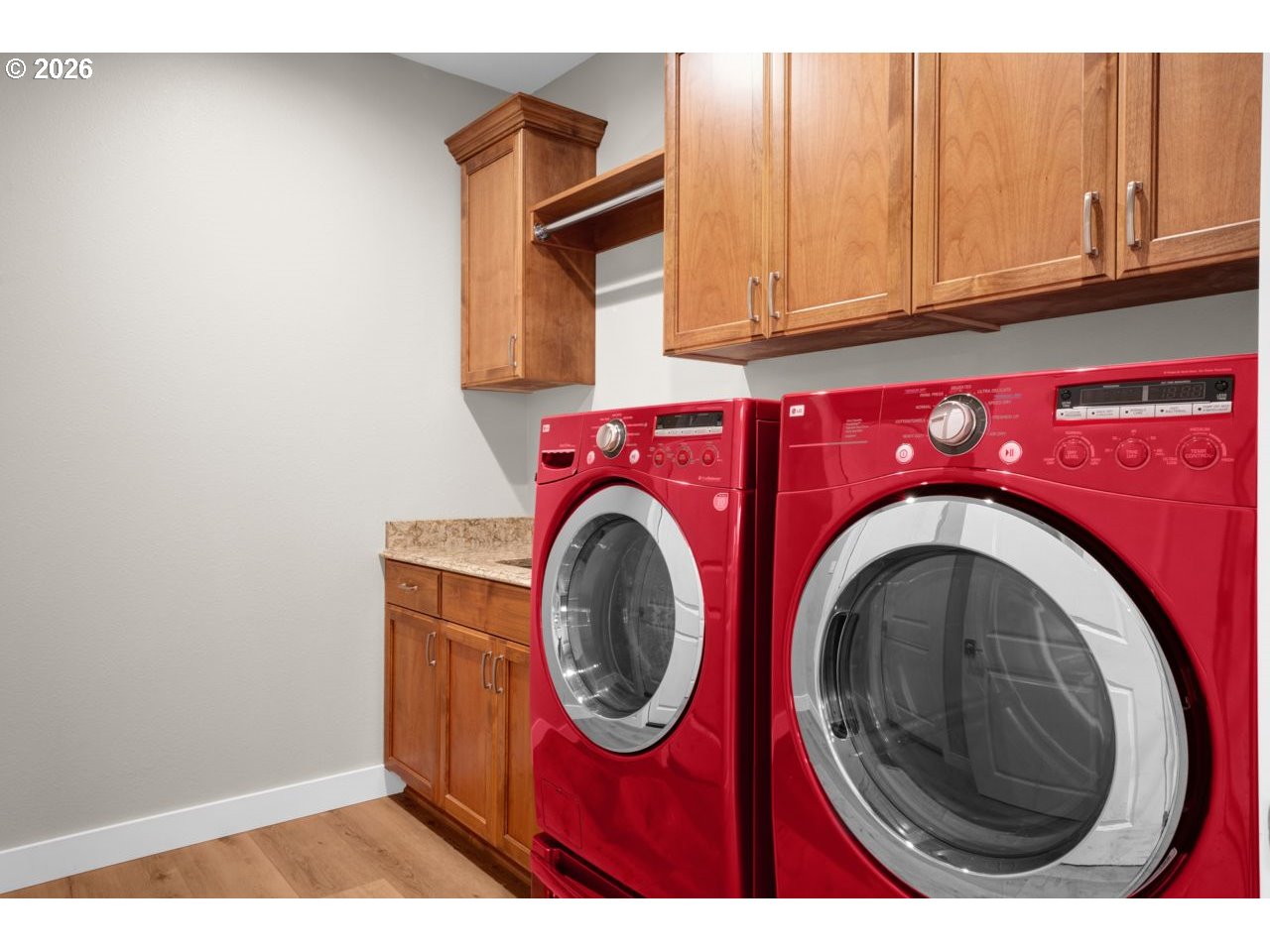 4080 Caddington Lane Florence, OR 97439 - Photo 38 of 48 a utility room with dryer and washer
