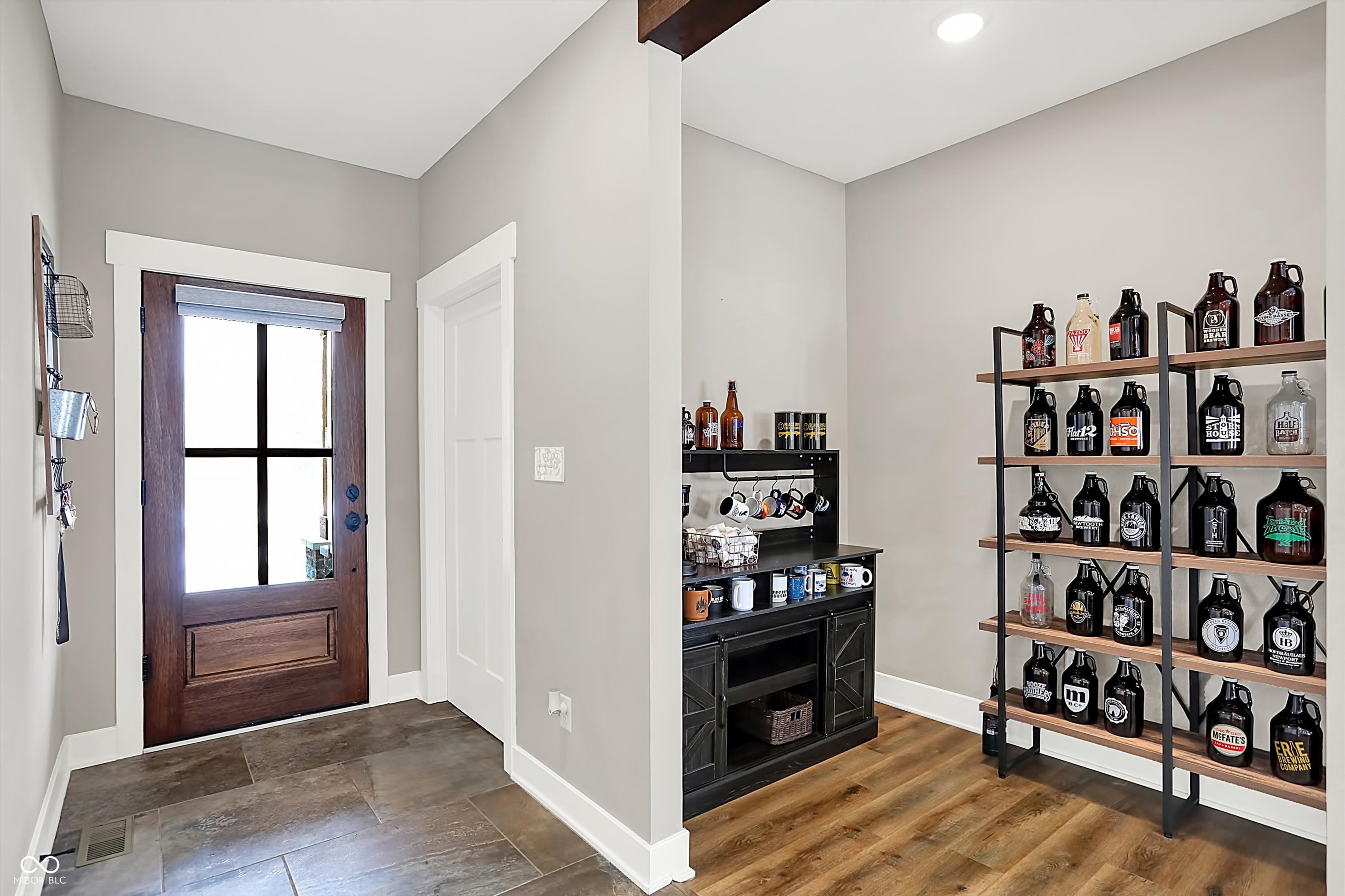 1655 North Blue Road Greenfield, IN 46140 - Photo 4 of 62 Gallery Image 4