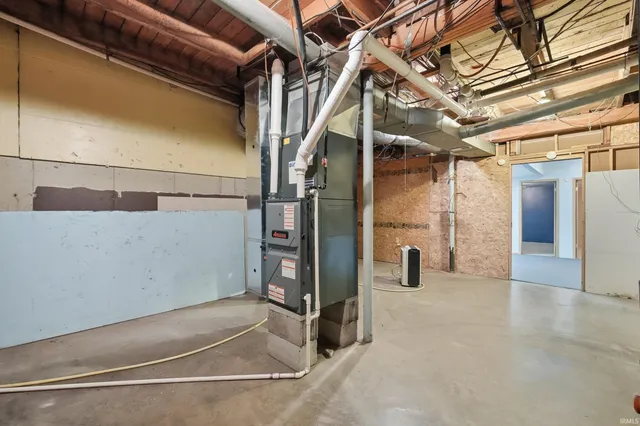 $150,000 | 409 North Pearl Street, Butler, IN 46721