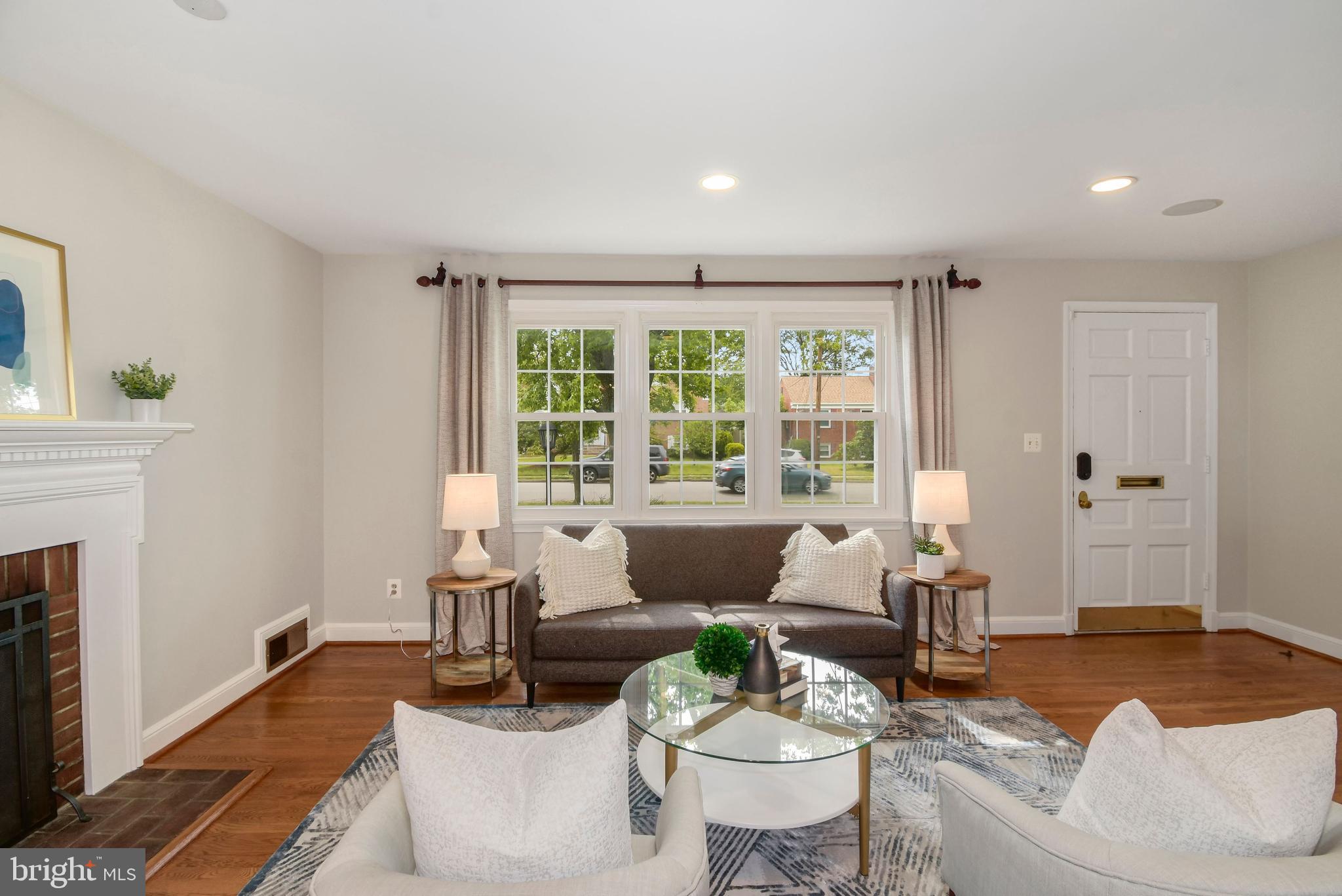 6105 Brandon Avenue Springfield, VA 22150 - Photo 7 of 45 Tons of natural light plus recessed lights