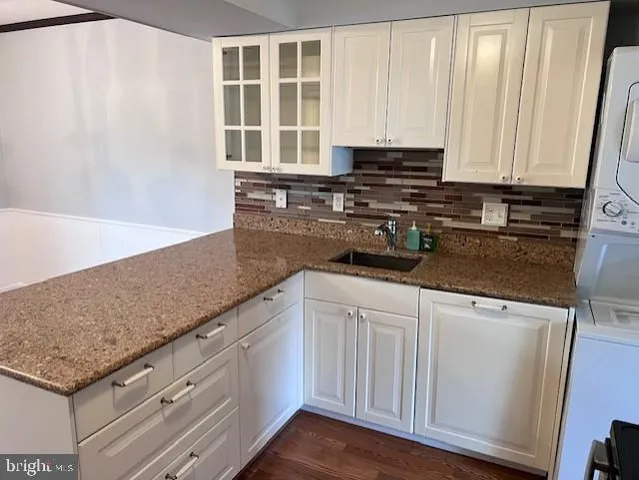 $355,000 | 14472 Rustling Leaves Lane, Unit 26B, Centreville, VA 20121