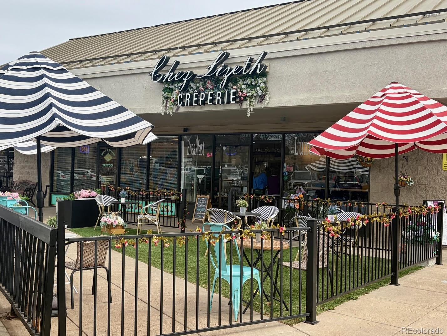 5980 South Platte Canyon Road Littleton, CO 80123 - Photo 45 of 50 a view of a cafe with sitting area