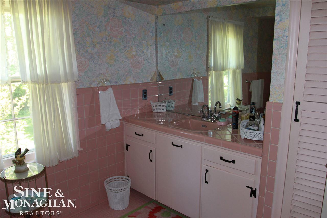 506 Pemberton Road Grosse Pointe Park, MI 48230 - Photo 13 of 16