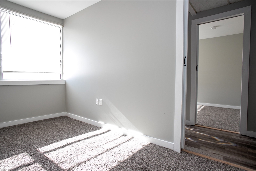 865 South Barre Road Barre, MA 01074 - Photo 11 of 34 a view of small space