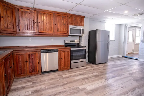 $349,000 | 865 South Barre Road, Barre, MA 01074