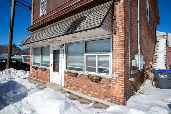 $349,000 | 865 South Barre Road, Barre, MA 01074