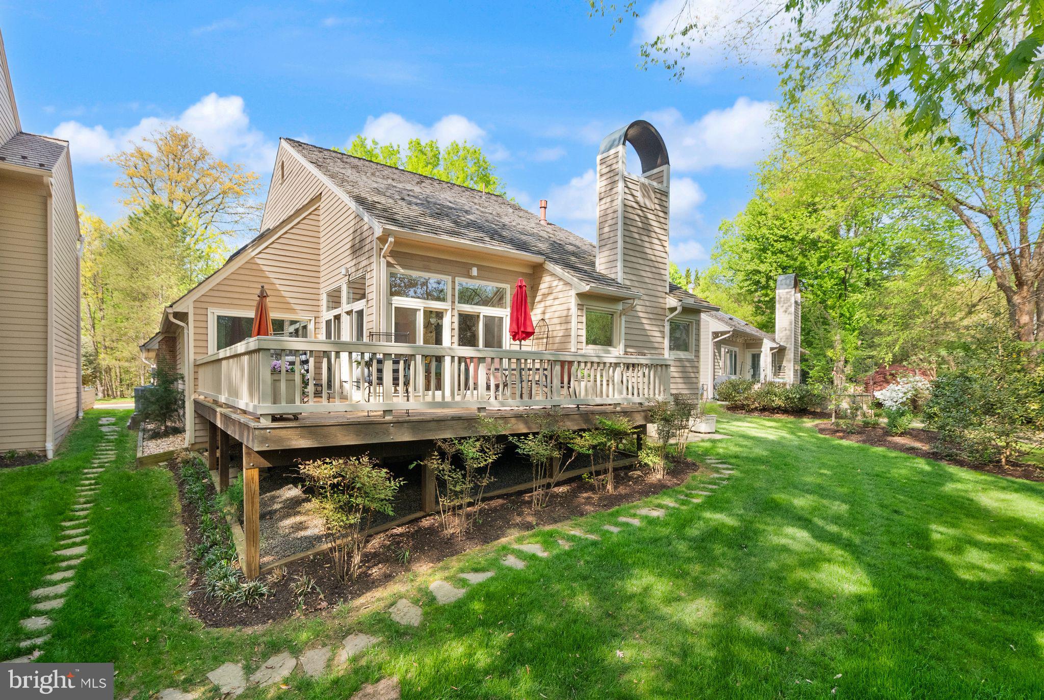 1424 Belcastle Court Reston, VA 20194 - Photo 29 of 33 Elevated deck overlooking the yard