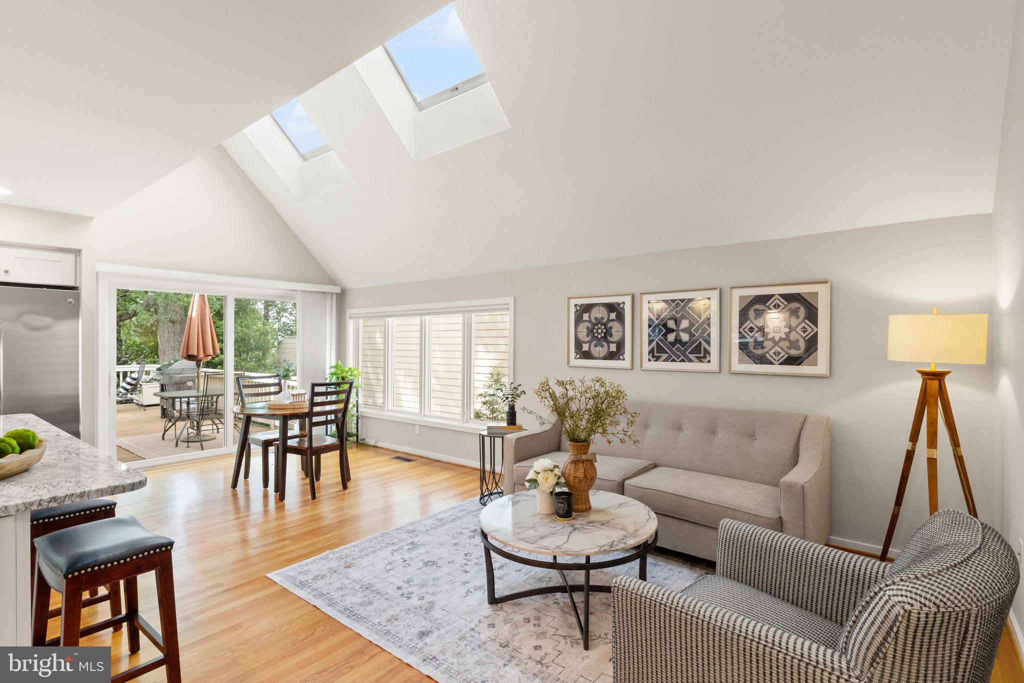 1424 Belcastle Court Reston, VA 20194 - Photo 7 of 33 Cathedral ceiling with skylights!