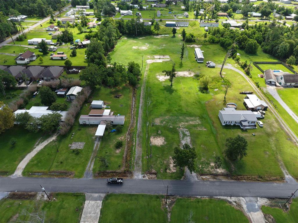 2524 Cox Road Westlake, LA 70669 - Photo 11 of 14