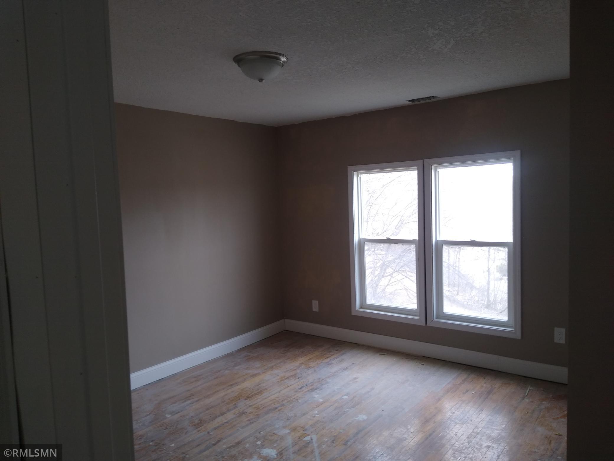 327 Mill Street Jordan, MN 55352 - Photo 11 of 25 Gallery Image 11