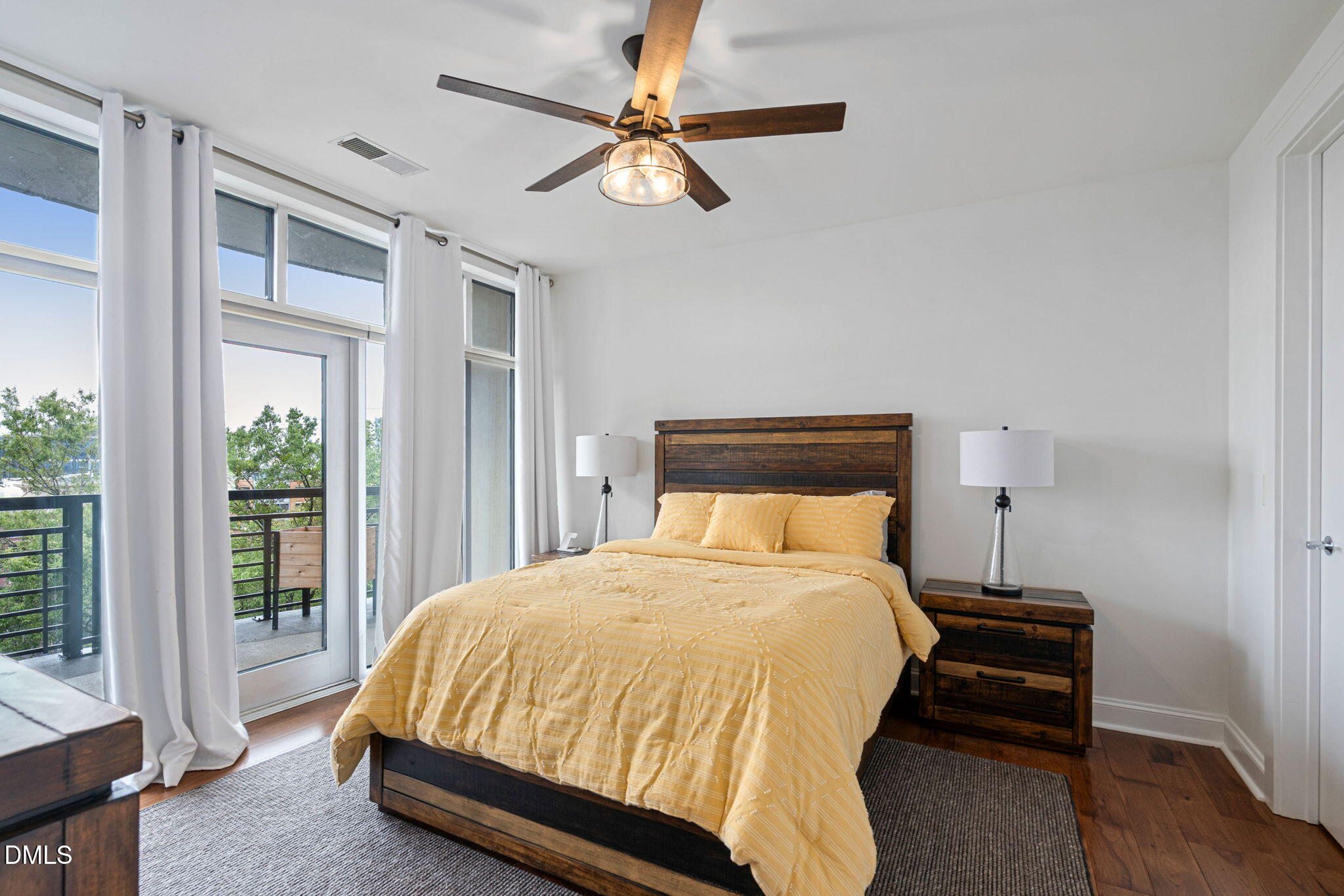 618 North Boylan Avenue, Unit 812 Raleigh, NC 27603 - Photo 24 of 35 31-web-or-mls-618-n-boylan-ave