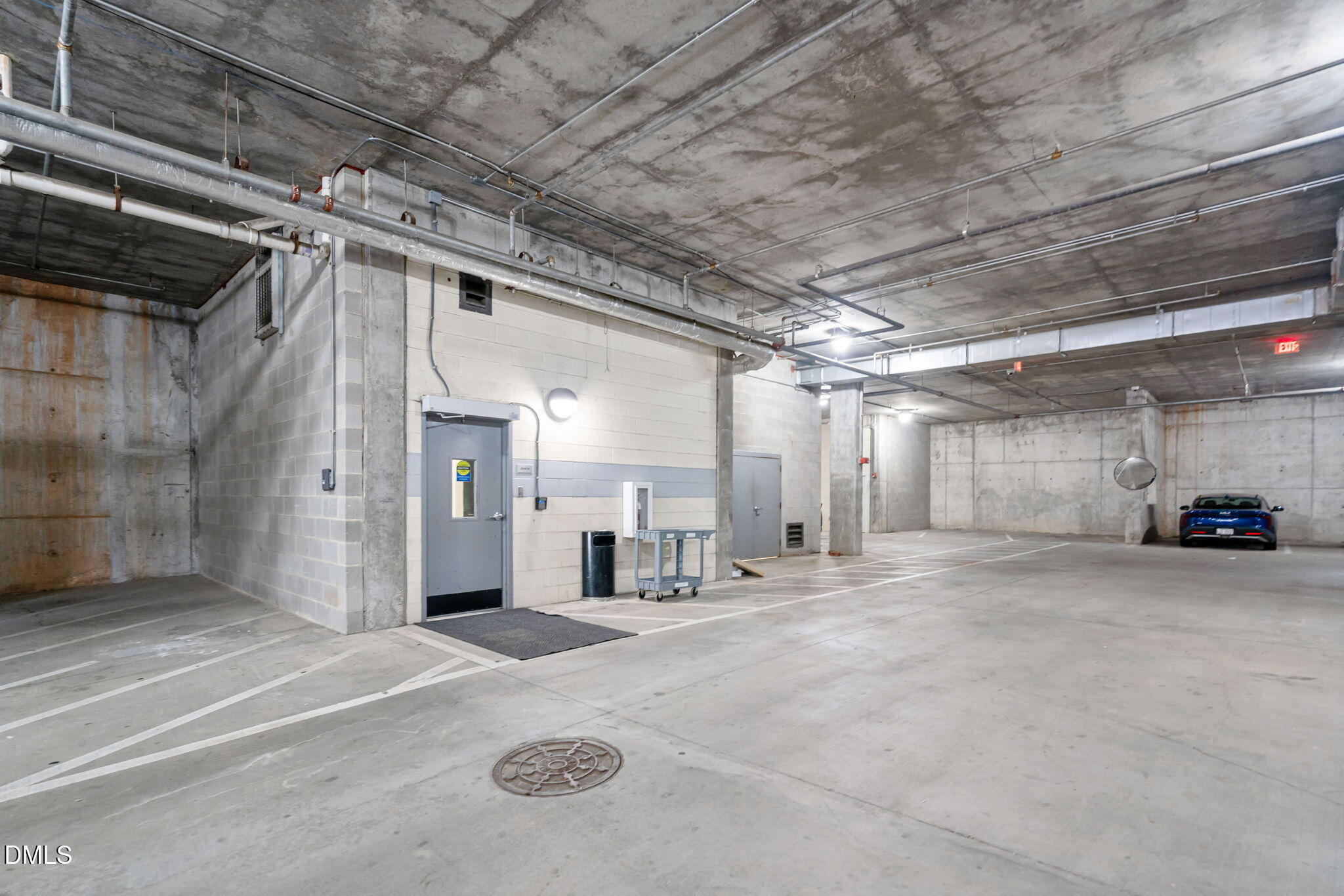 618 North Boylan Avenue, Unit 812 Raleigh, NC 27603 - Photo 30 of 35 40-web-or-mls-618-n-boylan-ave