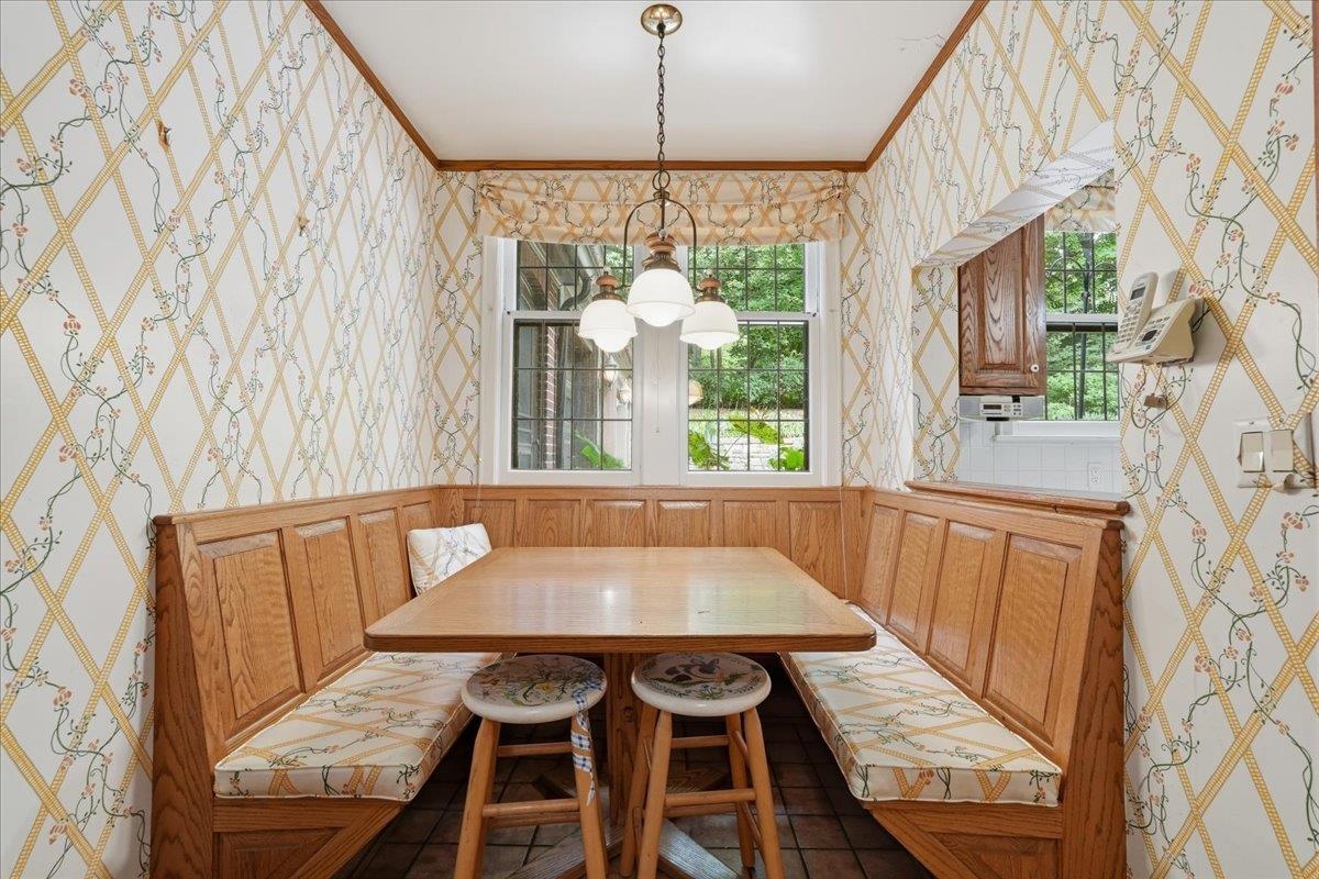1110 Edgewood Avenue Madison, WI 53711 - Photo 21 of 86